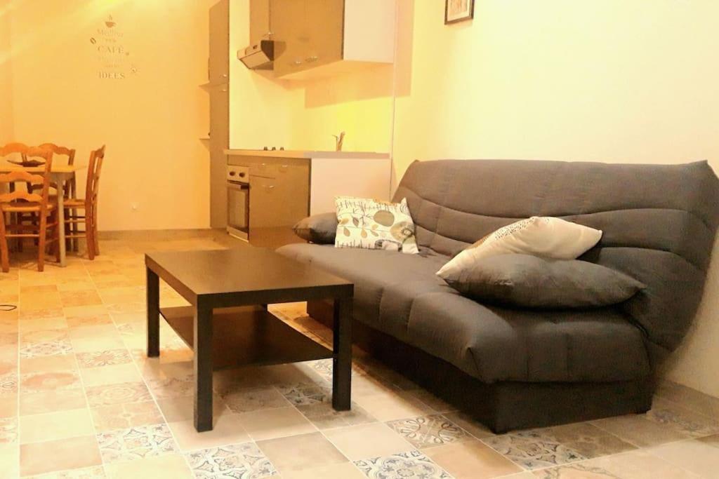 Logement Neuf Et Cosy Proche Centre Ville Chinon Zewnętrze zdjęcie
